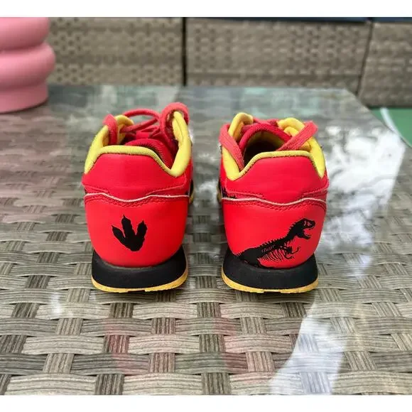 Jurassic Park Reebok Collab Sneakers (Kids) - Picture 2 of 9
